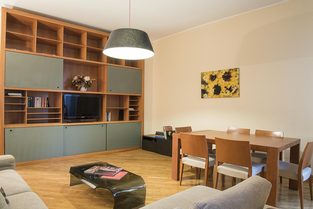 Easyhomes - San Babila Corridoni มิลาน ภายนอก รูปภาพ