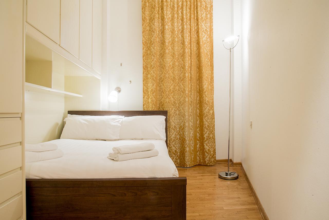 Easyhomes - San Babila Corridoni มิลาน ภายนอก รูปภาพ
